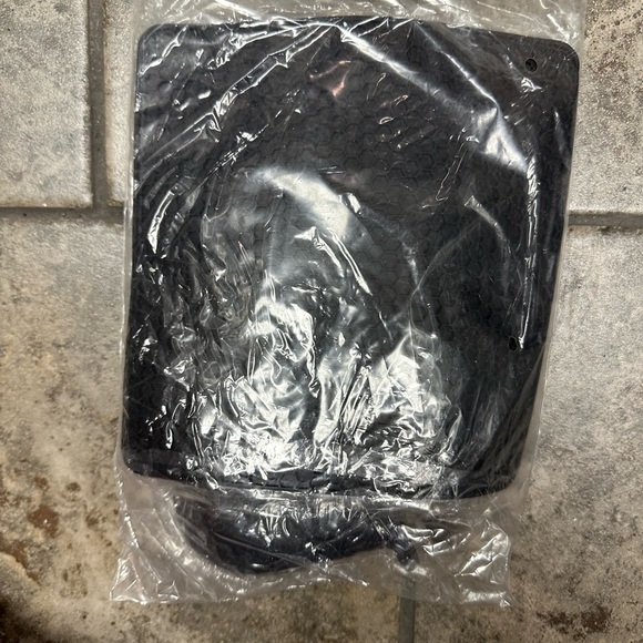 MOMOCAT 4Pack Pot Holders and Silicone Mini Oven Mitts Set Resistant Oven Gloves - Picture 8 of 8